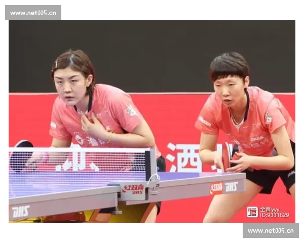 焦点对决落幕豪门逆转取胜晋级决赛引爆全场热议冠军争夺战赛季巅峰 - 副本